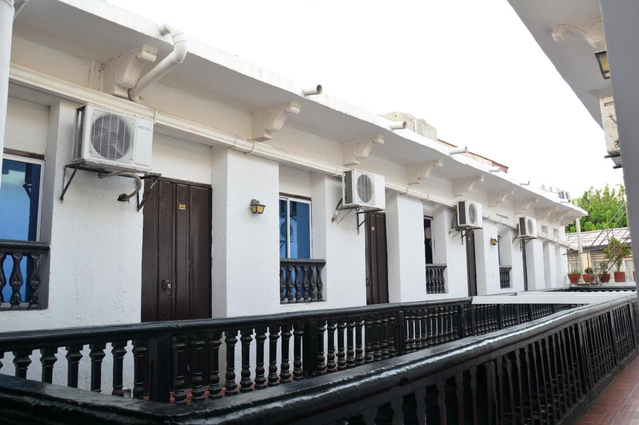 Hotel Andalucia Inn Santa Marta Dış mekan fotoğraf