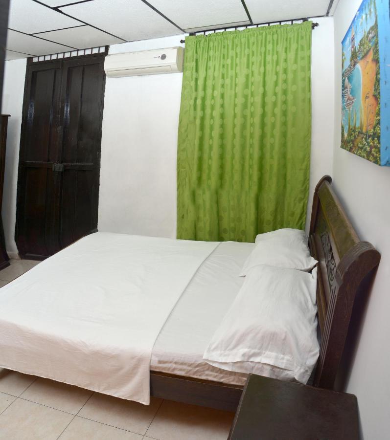 Hotel Andalucia Inn Santa Marta Dış mekan fotoğraf