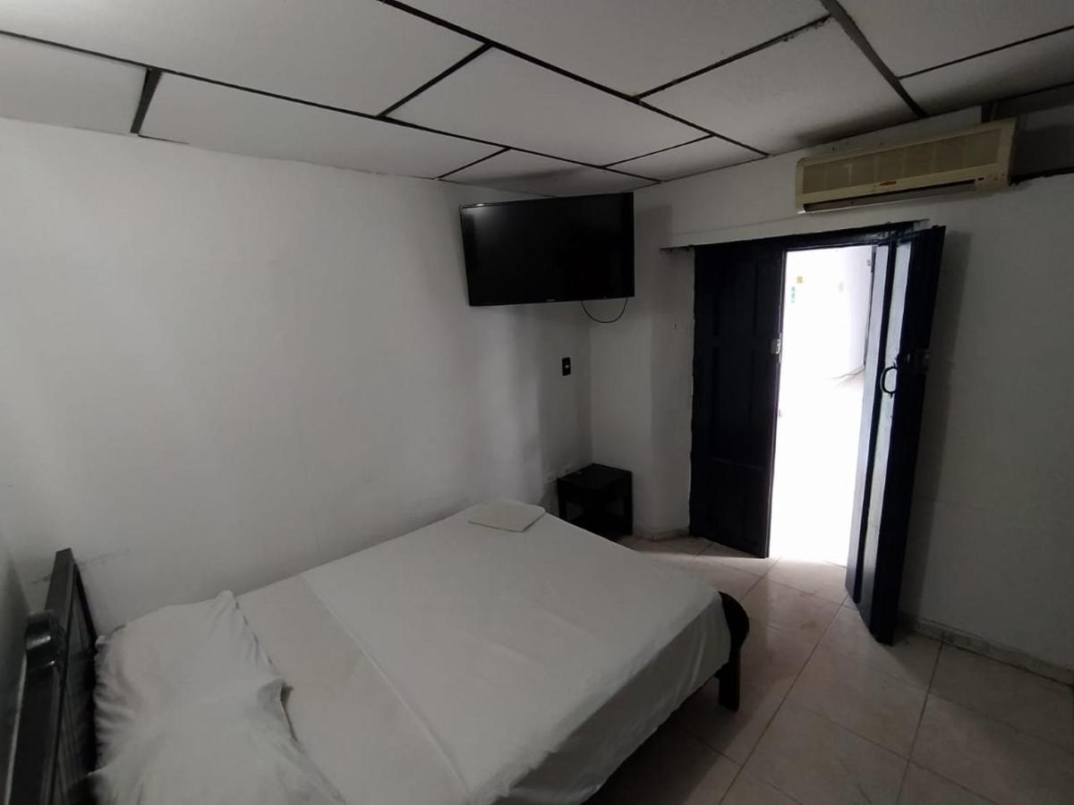 Hotel Andalucia Inn Santa Marta Dış mekan fotoğraf