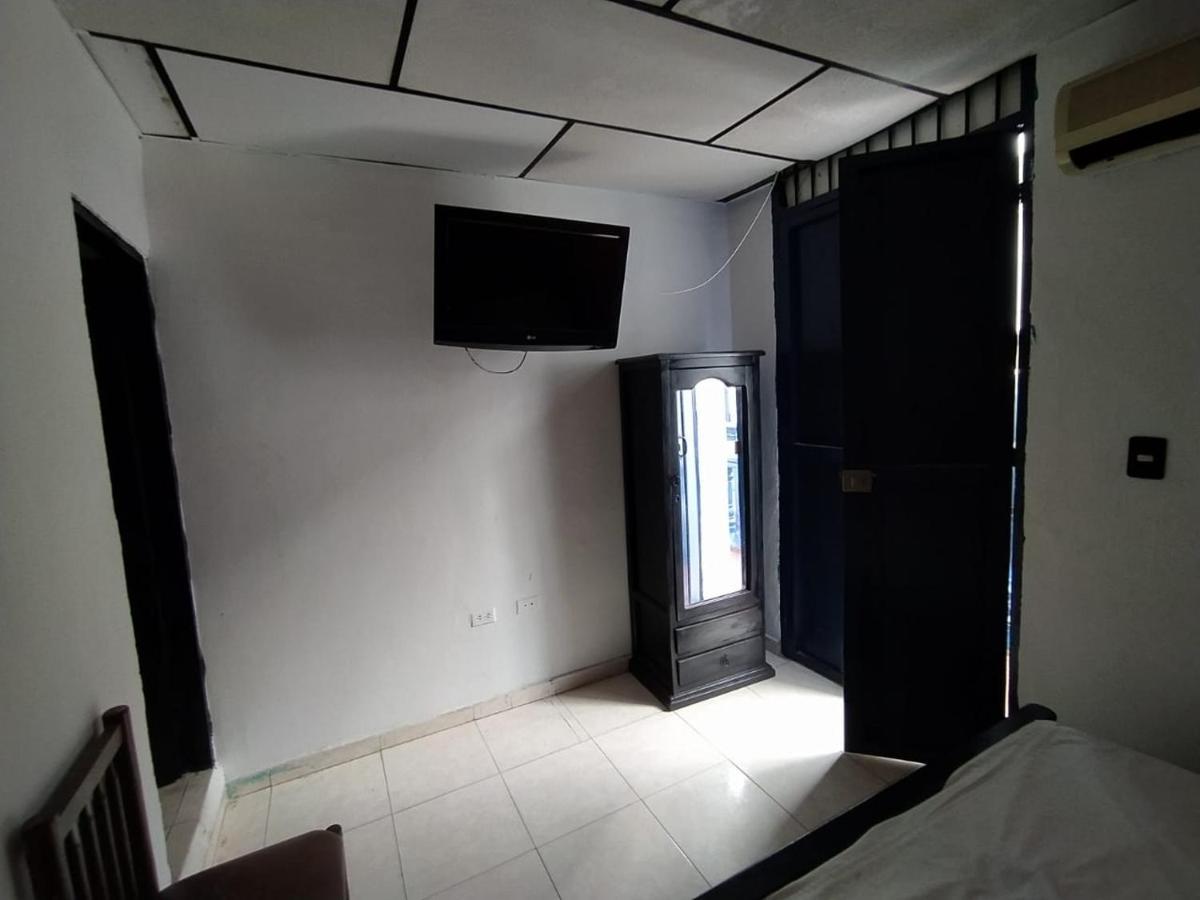 Hotel Andalucia Inn Santa Marta Dış mekan fotoğraf